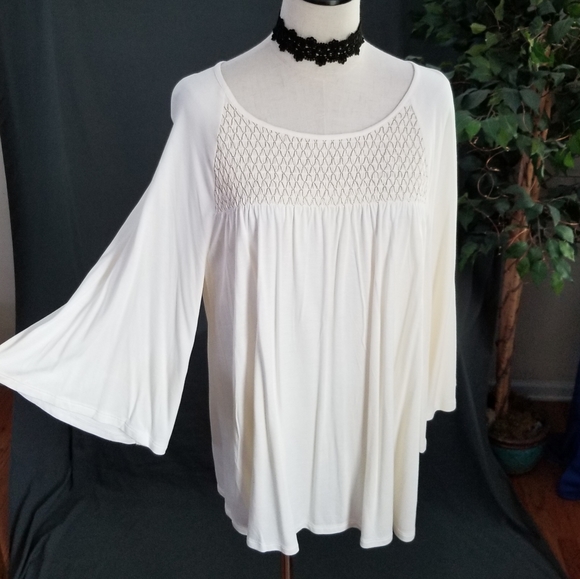 New!Old Navy L bell sleeve tunic top - Picture 2 of 8